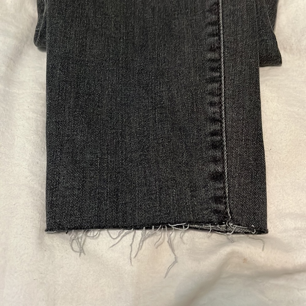 Universal Thread Jeans - Picture 7 of 7